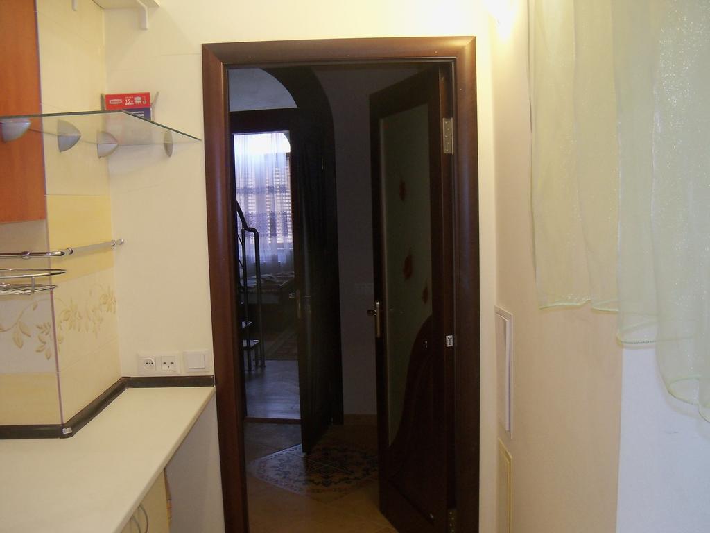 Apartment Roman Lviv Dış mekan fotoğraf
